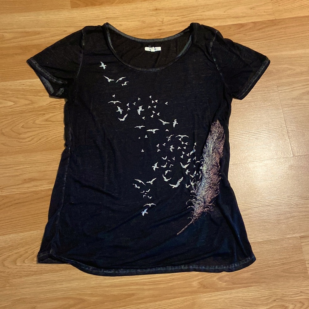 Maurice’s shirt